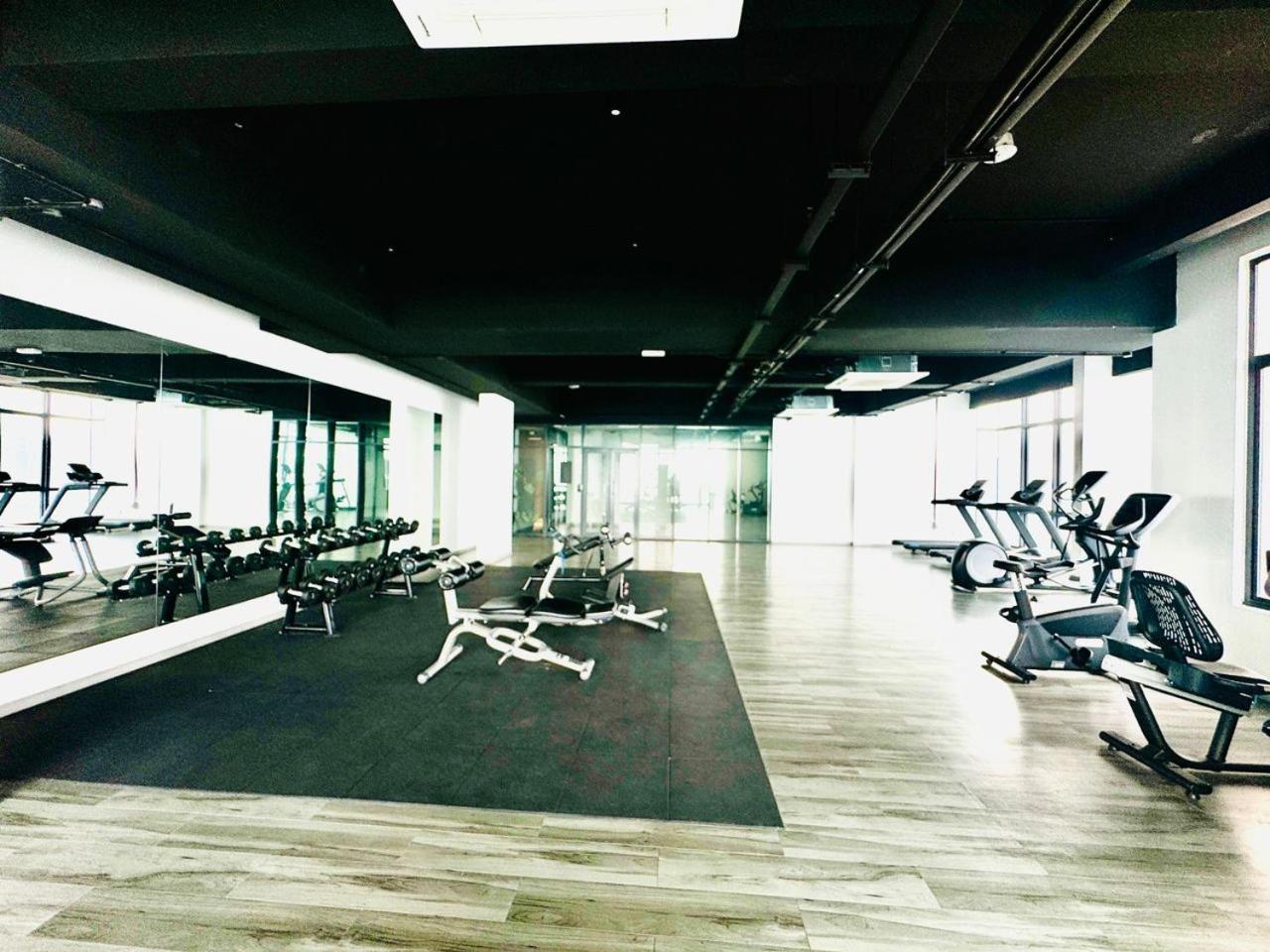 Crown Suites The Manor Klcc Kuala Lumpur City Center エクステリア 写真